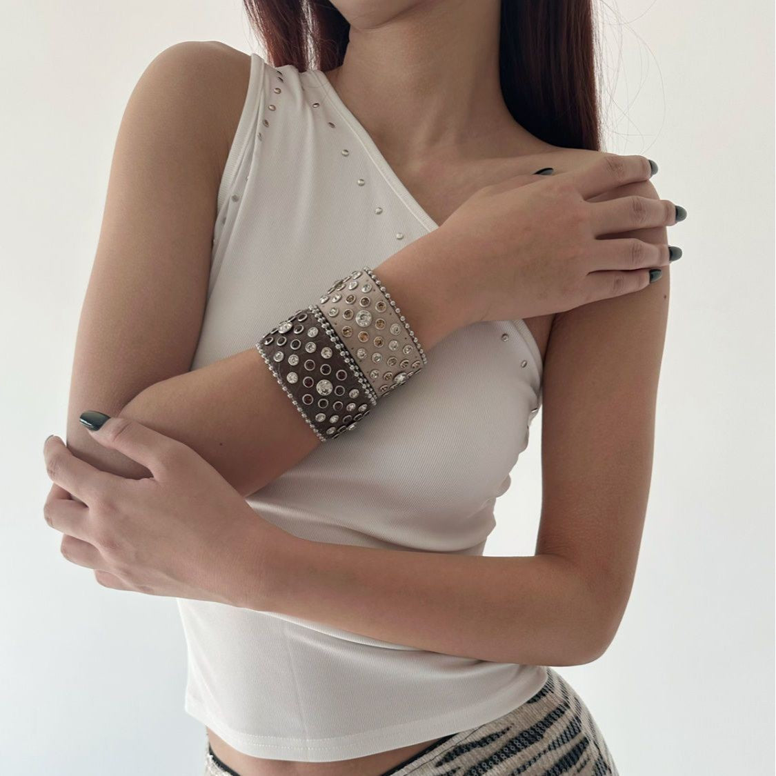 Heavy-duty Wide-style Retro Western Leather Snap Bracelet